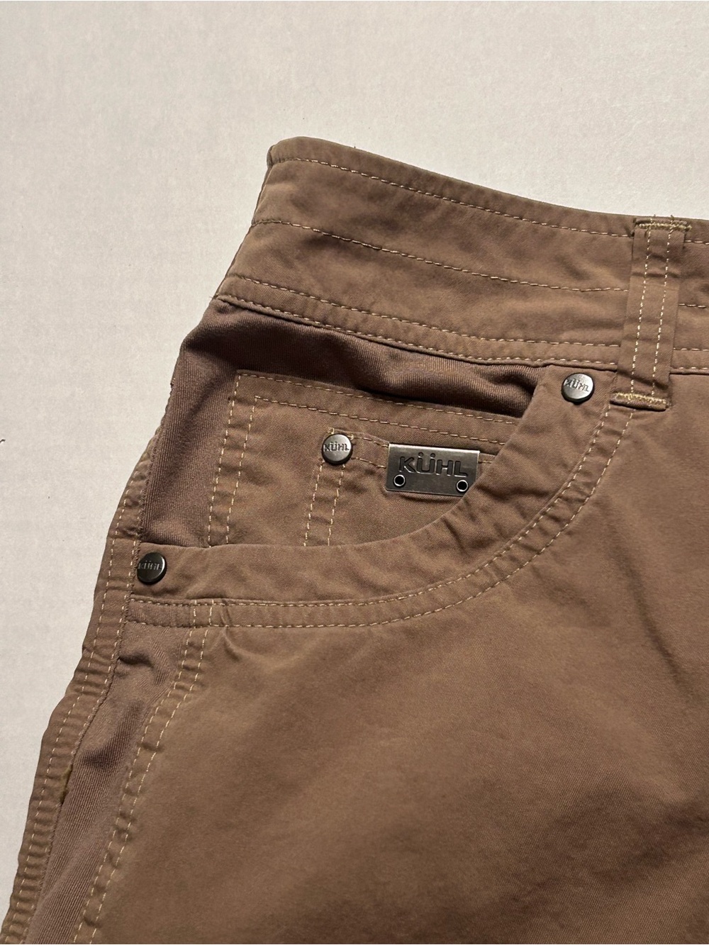 KUHL Men's Radikl Brown Tan Shorts Size 33 Outdoors Hiking Camp Pockets - Picture 2 of 10